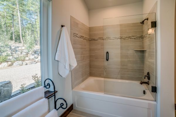 Cost of Tub Conversion Service in Omaha