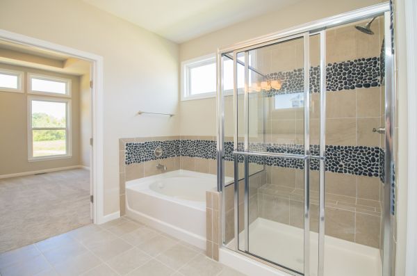 Cost of Shower Room Installation in Omaha