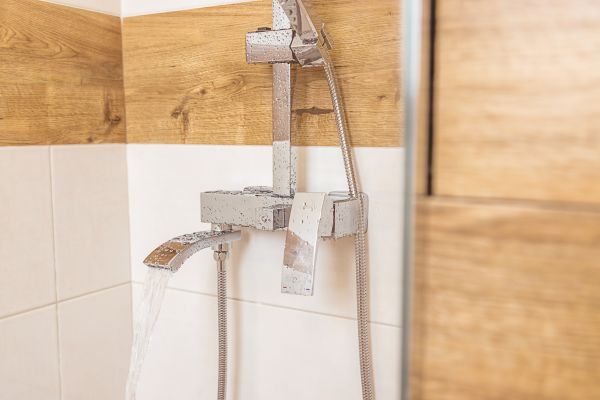 Cost of Shower Plumbing Installation in Omaha